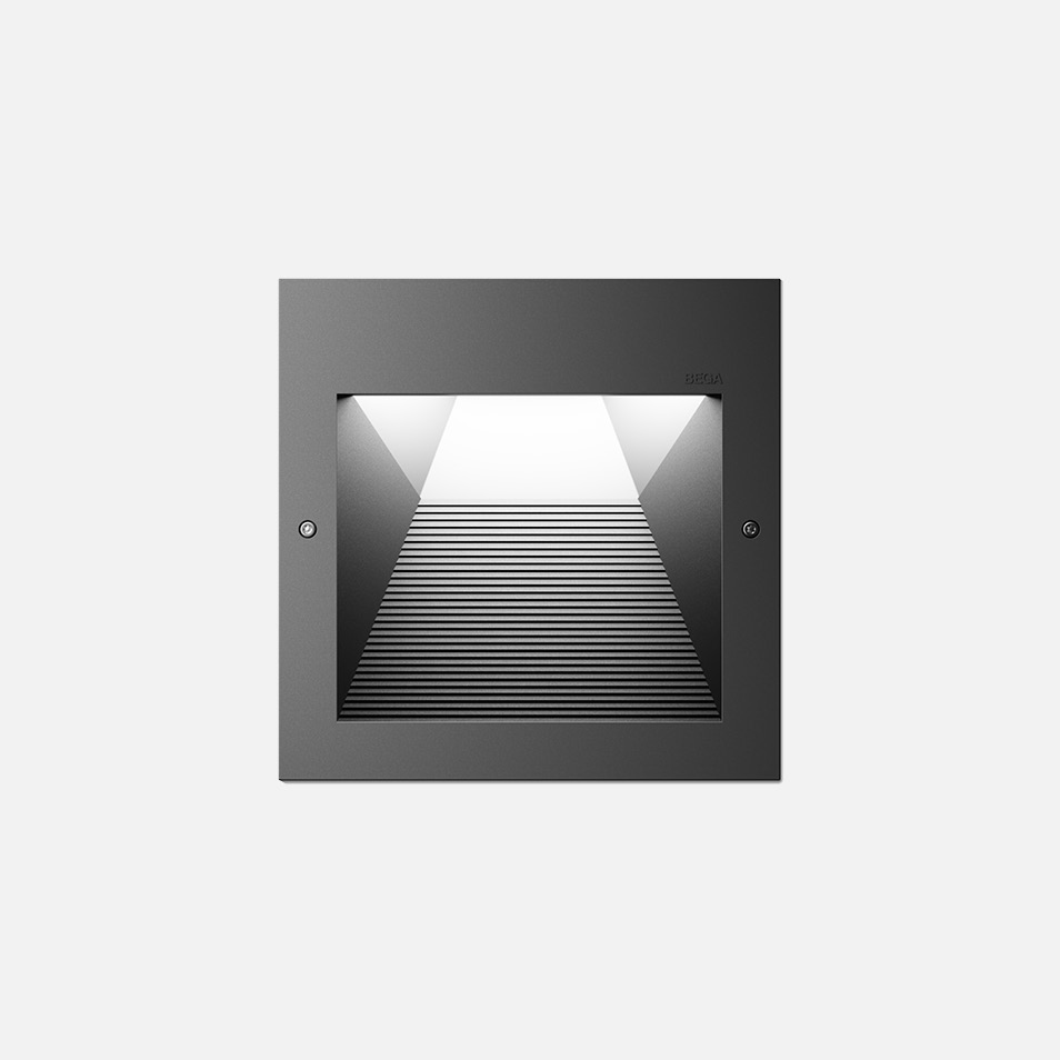 Recessed wall luminaire