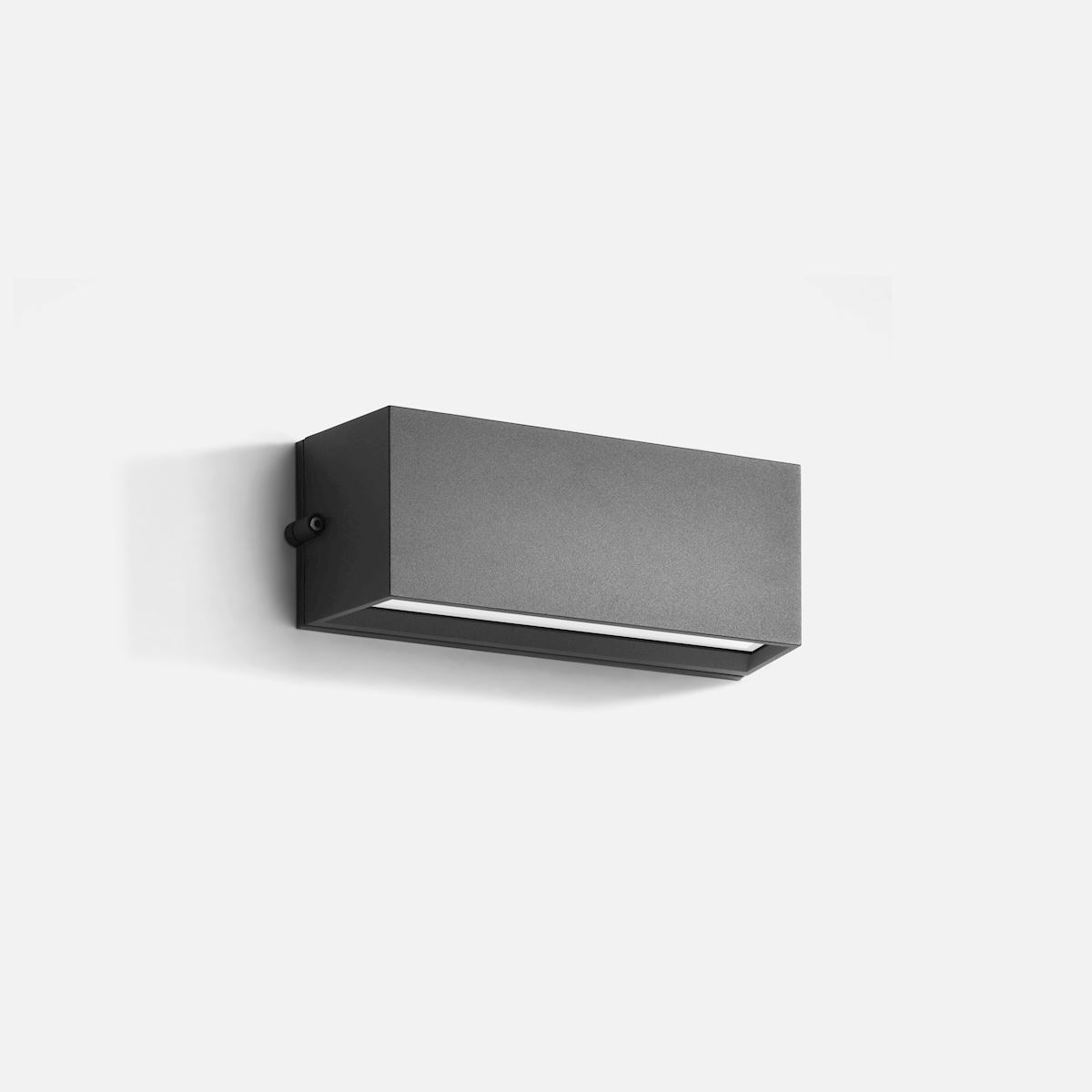 Wall luminaire
