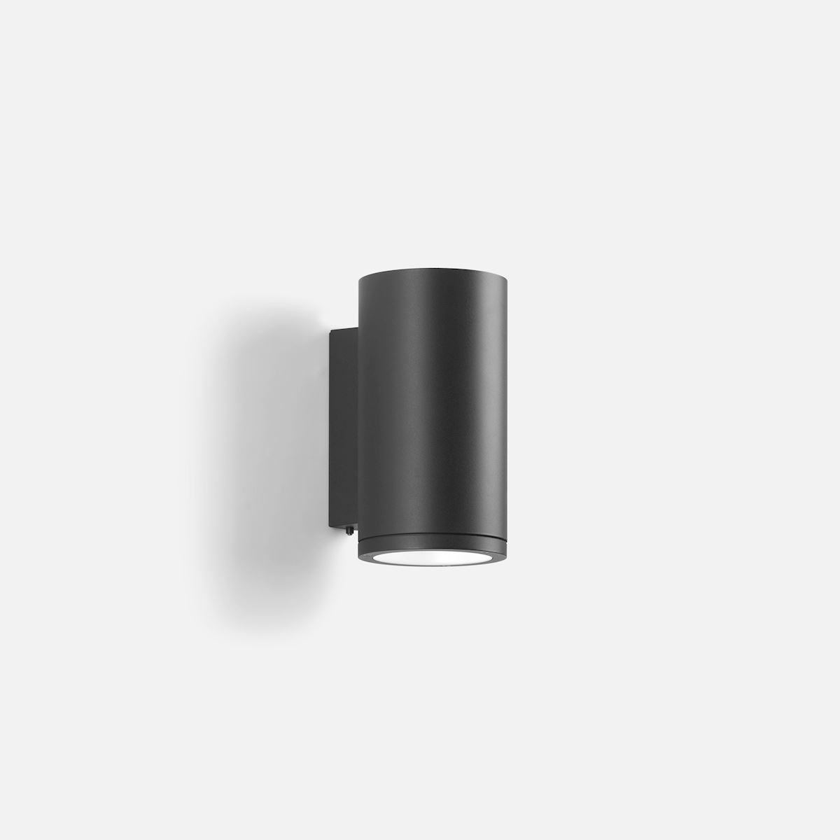 Wall luminaire